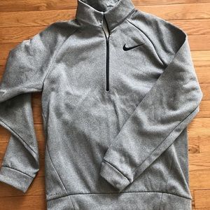 Nike Dri-fit sweater